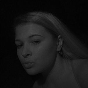 Meet your Posher, Ashlyn